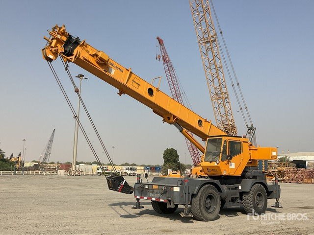 1999 Grove RT522B 22 ton 4x4x4 Rough Terrain Crane - رافعة الطرق الوعرة: صور 2 1999 Grove RT522B 22 ton 4x4x4 Rough Terrain Crane - رافعة الطرق الوعرة: صور 2