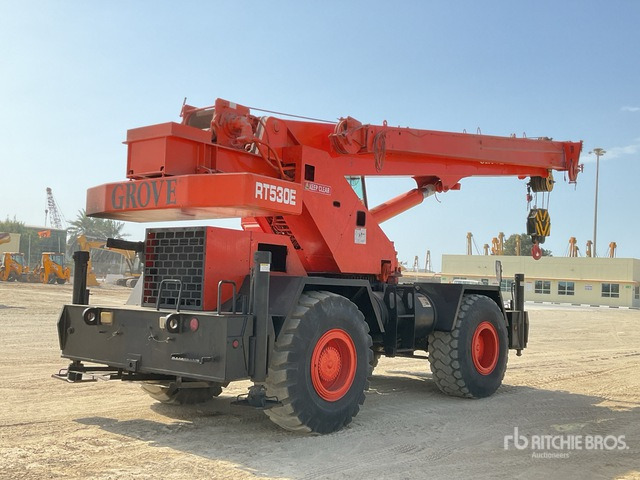 1999 Grove RT530E 30 ton 4x4x4 Rough Terrain Crane - رافعة الطرق الوعرة: صور 3 1999 Grove RT530E 30 ton 4x4x4 Rough Terrain Crane - رافعة الطرق الوعرة: صور 3