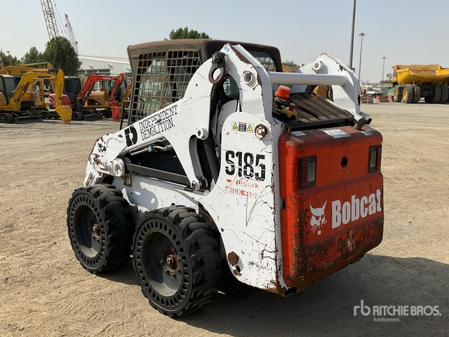 2004 Bobcat S185 - شيول صغير: صور 4 2004 Bobcat S185 - شيول صغير: صور 4
