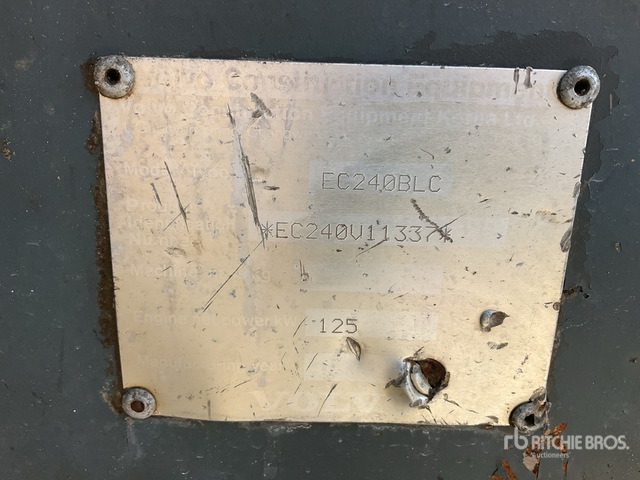 2004 Volvo EC240B LC - حفارات زحافة: صور 2 2004 Volvo EC240B LC - حفارات زحافة: صور 2