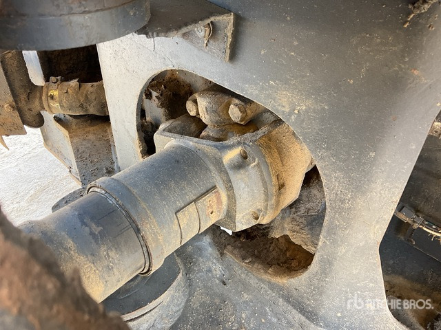 2005 Komatsu HM400-1 Articulated Dump Truck - شاحنة مفصلية: صور 5 2005 Komatsu HM400-1 Articulated Dump Truck - شاحنة مفصلية: صور 5