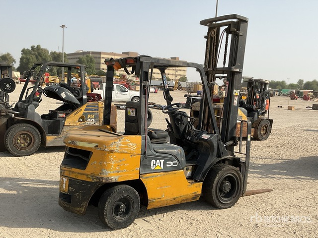 2006 Cat DE30NT 3 ton Forklift - رافعة شوكية ديزل: صور 3 2006 Cat DE30NT 3 ton Forklift - رافعة شوكية ديزل: صور 3