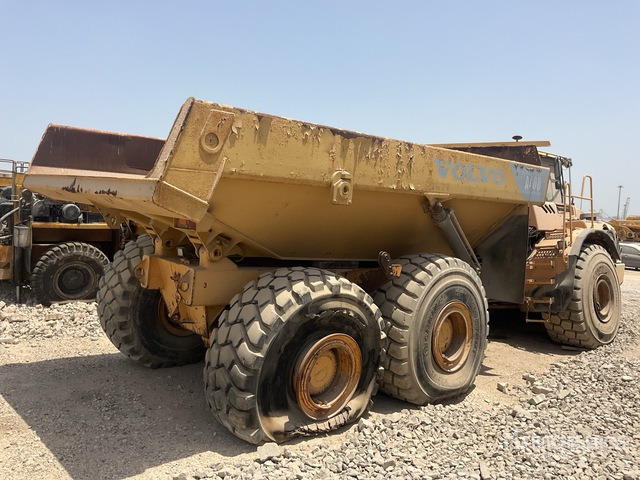 2006 Volvo A40D (Inoperable) Articulated Dump Truck - شاحنة مفصلية: صور 3 2006 Volvo A40D (Inoperable) Articulated Dump Truck - شاحنة مفصلية: صور 3