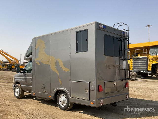2008 Ford F-350 4x2 Horse Transporting Truck :Misc. Truck - شاحنة نقل خيل: صور 3 2008 Ford F-350 4x2 Horse Transporting Truck :Misc. Truck - شاحنة نقل خيل: صور 3