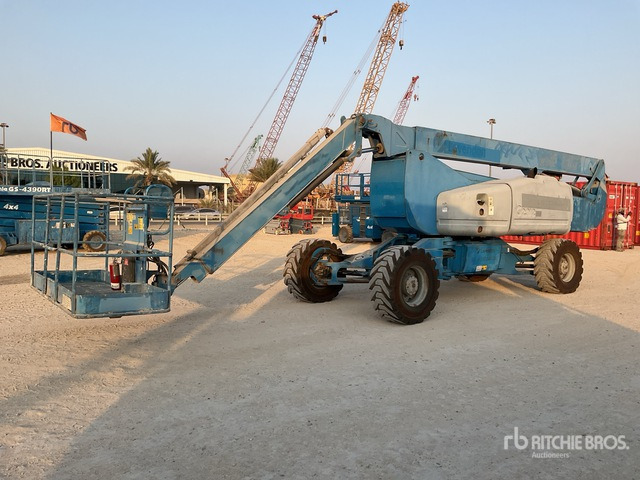 2008 Genie Z-135 4WD Diesel Articulating Boom Lift - رافعات سلة مفصلية: صور 1 2008 Genie Z-135 4WD Diesel Articulating Boom Lift - رافعات سلة مفصلية: صور 1