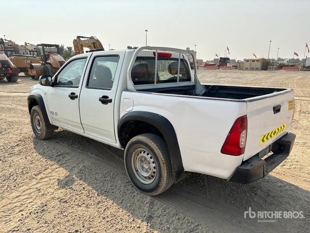 2008 Isuzu D-Max 4x2 Crew Cab Pickup - شاحنة البيك أب: صور 2 2008 Isuzu D-Max 4x2 Crew Cab Pickup - شاحنة البيك أب: صور 2