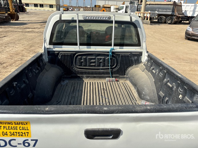 2008 Isuzu D-Max 4x2 Crew Cab Pickup - شاحنة البيك أب: صور 4 2008 Isuzu D-Max 4x2 Crew Cab Pickup - شاحنة البيك أب: صور 4