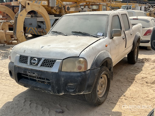 2008 Nissan 4x4 Crew Cab (Inoperable) Pickup - شاحنة البيك أب: صور 2 2008 Nissan 4x4 Crew Cab (Inoperable) Pickup - شاحنة البيك أب: صور 2