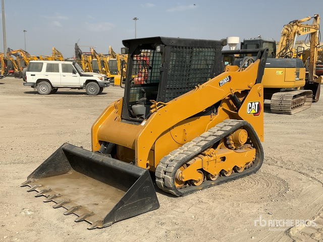 2011 Cat 259B3 - اللودر المجنزر صغير: صور 2 2011 Cat 259B3 - اللودر المجنزر صغير: صور 2