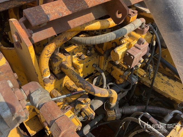 2011 Cat 374DL Tracked Excavator - حفارات زحافة: صور 4 2011 Cat 374DL Tracked Excavator - حفارات زحافة: صور 4