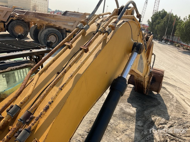 2011 Cat 374DL Tracked Excavator - حفارات زحافة: صور 5 2011 Cat 374DL Tracked Excavator - حفارات زحافة: صور 5
