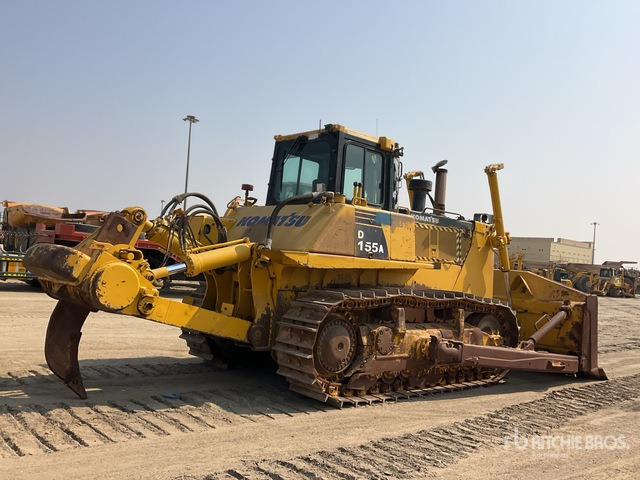2011 Komatsu D155A-6 Crawler Dozer - بلدوزر: صور 4 2011 Komatsu D155A-6 Crawler Dozer - بلدوزر: صور 4