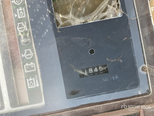 2011 Komatsu GD825A-2 Motor Grader - آلة تسوية الأرض: صور 3 2011 Komatsu GD825A-2 Motor Grader - آلة تسوية الأرض: صور 3