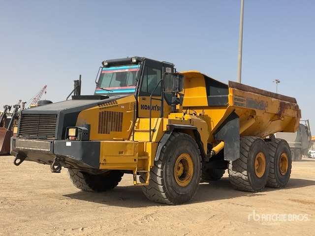 2011 Komatsu HM400-2R Articulated Dump Truck - شاحنة مفصلية: صور 1 2011 Komatsu HM400-2R Articulated Dump Truck - شاحنة مفصلية: صور 1