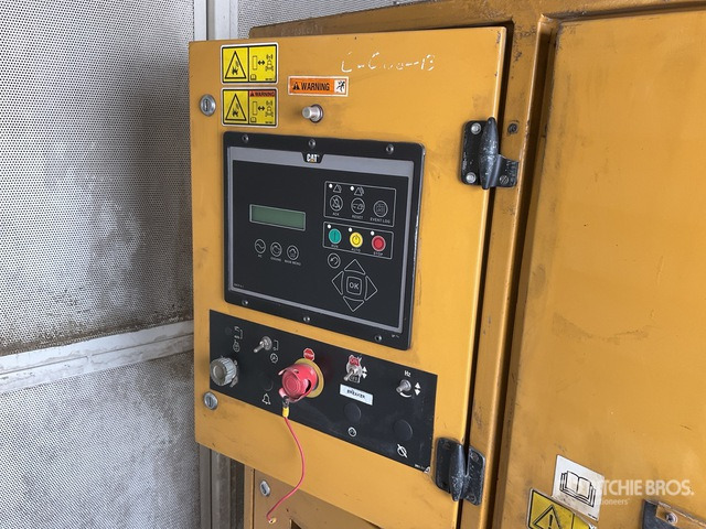 2012 Cat 3406 300 kVA Containerized Generator Set - مجموعة المولدات: صور 4 2012 Cat 3406 300 kVA Containerized Generator Set - مجموعة المولدات: صور 4