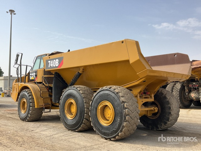 2012 Cat 740B - شاحنة مفصلية: صور 3 2012 Cat 740B - شاحنة مفصلية: صور 3