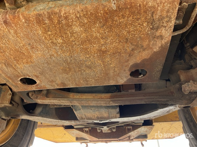 2013 Komatsu HM400-3 Articulated Dump Truck - شاحنة مفصلية: صور 5 2013 Komatsu HM400-3 Articulated Dump Truck - شاحنة مفصلية: صور 5