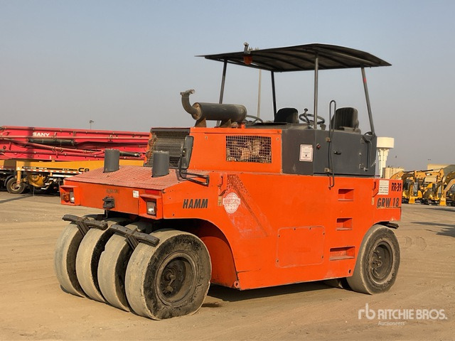 2015 Hamm GRW18 8 Wheel Pneumatic Roller - مداحل الإطارات الهوائية: صور 1 2015 Hamm GRW18 8 Wheel Pneumatic Roller - مداحل الإطارات الهوائية: صور 1