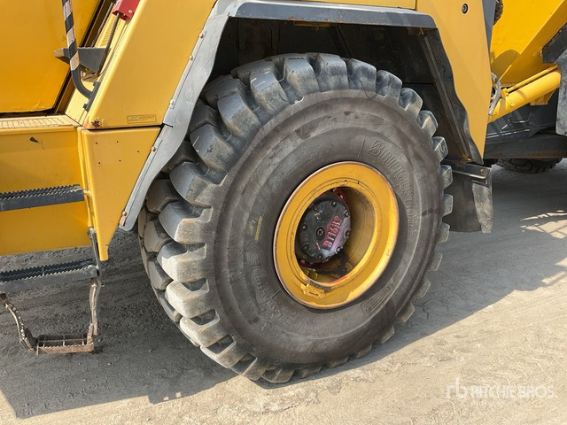 2015 Komatsu HM400-3 Articulated Dump Truck - شاحنة مفصلية: صور 4 2015 Komatsu HM400-3 Articulated Dump Truck - شاحنة مفصلية: صور 4