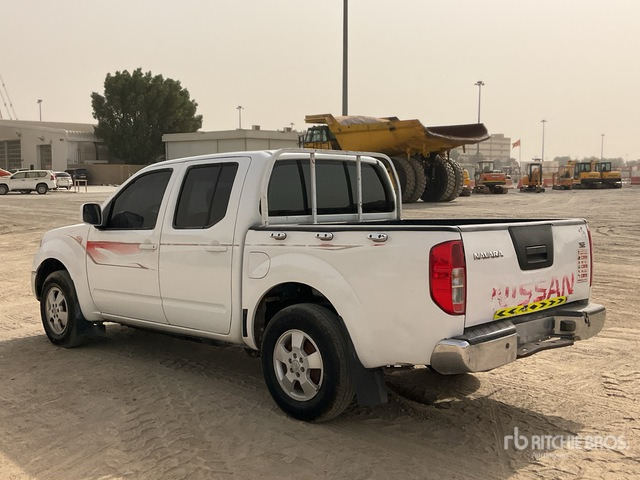 2016 Nissan 4x2 Crew Cab Pickup - شاحنة البيك أب: صور 4 2016 Nissan 4x2 Crew Cab Pickup - شاحنة البيك أب: صور 4