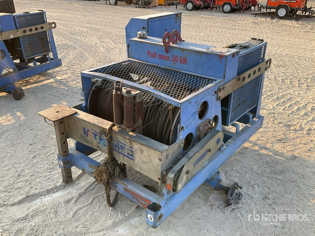 2016 Tesmec AMC 402 1000 Kg Portable Hydraulic Winch :Misc. Utility Equipment - وینچ: صور 3 2016 Tesmec AMC 402 1000 Kg Portable Hydraulic Winch :Misc. Utility Equipment - وینچ: صور 3