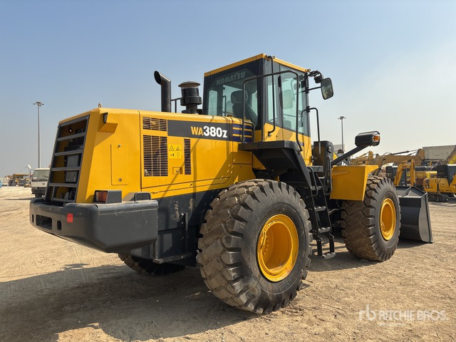2017 Komatsu WA380Z-6 Wheel Loader - اللودر بعجل: صور 3 2017 Komatsu WA380Z-6 Wheel Loader - اللودر بعجل: صور 3