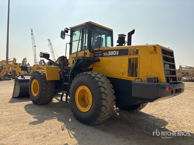 2017 Komatsu WA380Z-6 Wheel Loader - اللودر بعجل: صور 2 2017 Komatsu WA380Z-6 Wheel Loader - اللودر بعجل: صور 2