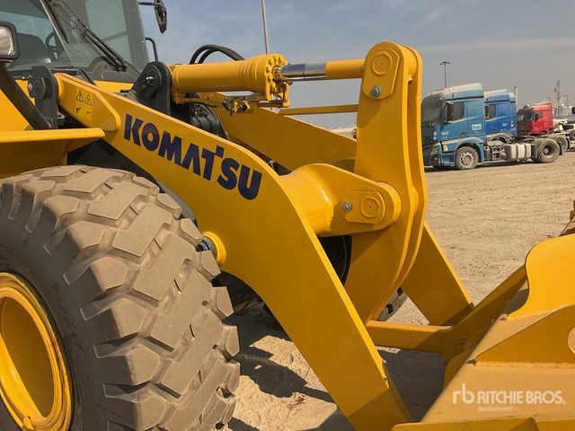 2017 Komatsu WA380Z-6 Wheel Loader - اللودر بعجل: صور 5 2017 Komatsu WA380Z-6 Wheel Loader - اللودر بعجل: صور 5