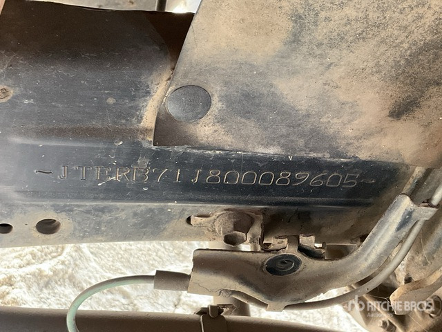 2017 Toyota Land Cruiser 78R 4x4 SUV - سيارة دفع رباعي: صور 1 2017 Toyota Land Cruiser 78R 4x4 SUV - سيارة دفع رباعي: صور 1