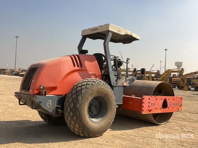 2018 Hamm 311 Smooth Drum Compactor - مدماج: صور 3 2018 Hamm 311 Smooth Drum Compactor - مدماج: صور 3