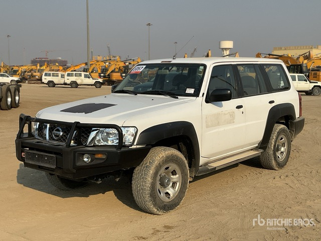 2018 Nissan Patrol GL 4x4 SUV - سيارة دفع رباعي: صور 1 2018 Nissan Patrol GL 4x4 SUV - سيارة دفع رباعي: صور 1