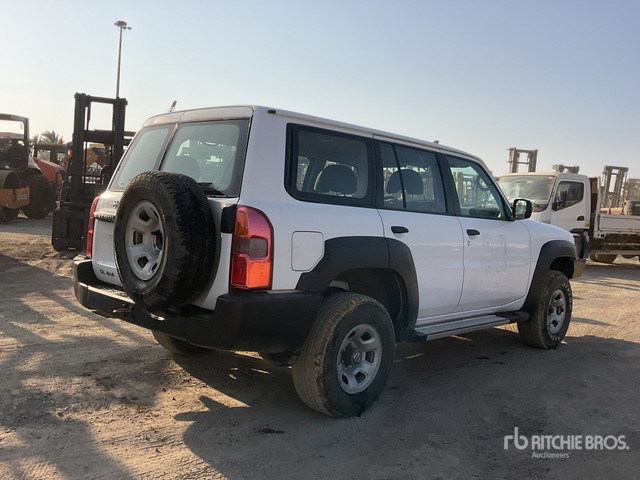 2018 Nissan Patrol GL 4x4 SUV - سيارة دفع رباعي: صور 3 2018 Nissan Patrol GL 4x4 SUV - سيارة دفع رباعي: صور 3