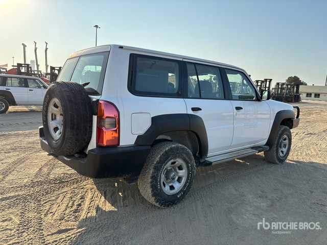 2018 Nissan Patrol GL 4x4 SUV - سيارة دفع رباعي: صور 3 2018 Nissan Patrol GL 4x4 SUV - سيارة دفع رباعي: صور 3