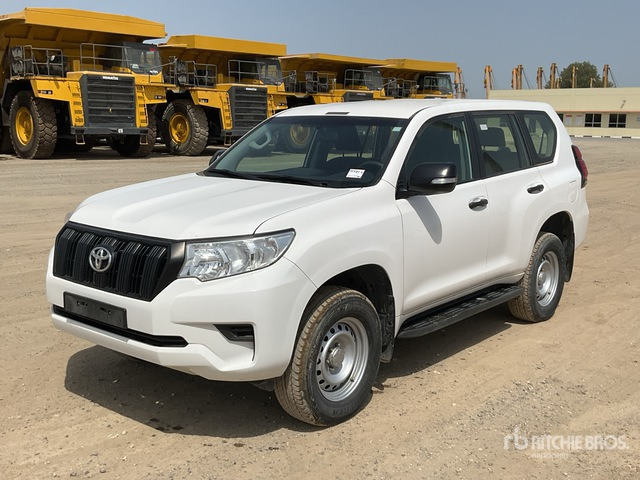 2018 Toyota Prado 150L 4x4 SUV - سيارة دفع رباعي: صور 2 2018 Toyota Prado 150L 4x4 SUV - سيارة دفع رباعي: صور 2