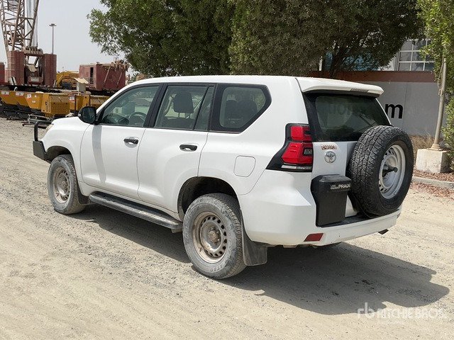 2018 Toyota Prado TX 150L 4x4 SUV - سيارة دفع رباعي: صور 4 2018 Toyota Prado TX 150L 4x4 SUV - سيارة دفع رباعي: صور 4