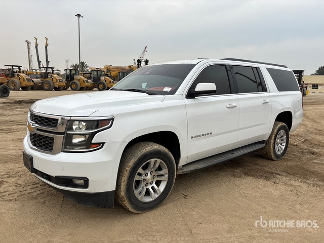 2019 Chevrolet Suburban 4x4 SUV - سيارة دفع رباعي: صور 1 2019 Chevrolet Suburban 4x4 SUV - سيارة دفع رباعي: صور 1