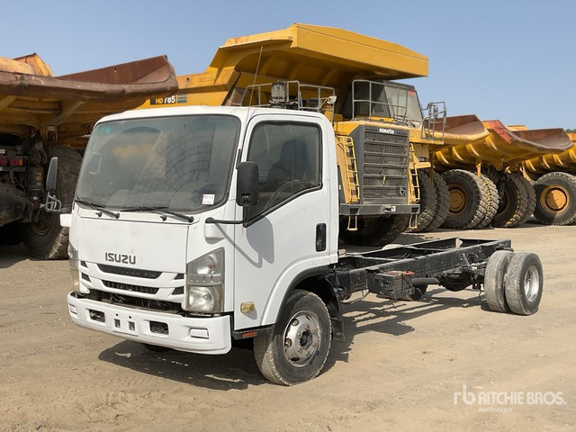 2019 Isuzu NPR 4x2 Cab and Chassis - الشاسيه شاحنة: صور 2 2019 Isuzu NPR 4x2 Cab and Chassis - الشاسيه شاحنة: صور 2