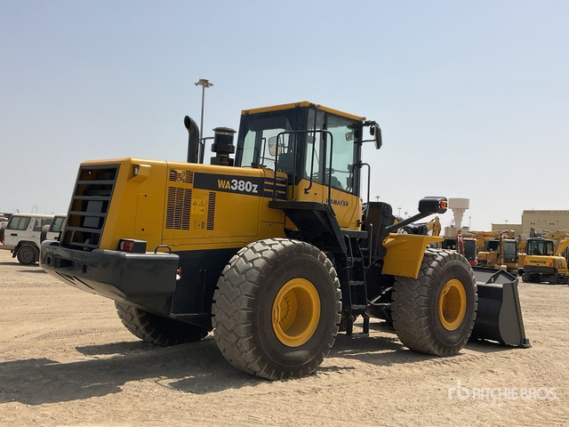 2019 Komatsu WA380Z-6 - اللودر بعجل: صور 4 2019 Komatsu WA380Z-6 - اللودر بعجل: صور 4
