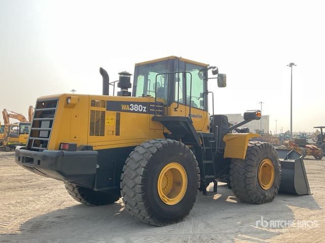 2019 Komatsu WA380Z-6 - اللودر بعجل: صور 4 2019 Komatsu WA380Z-6 - اللودر بعجل: صور 4