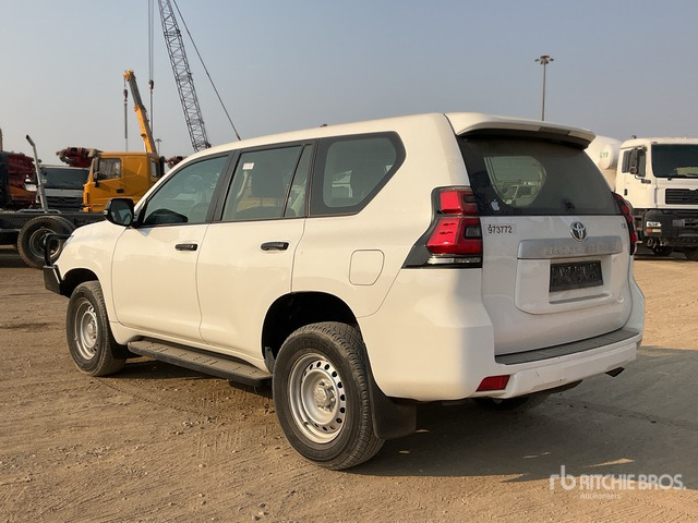 2019 Toyota Prado TX 150L 4x4 SUV - سيارة دفع رباعي: صور 5 2019 Toyota Prado TX 150L 4x4 SUV - سيارة دفع رباعي: صور 5