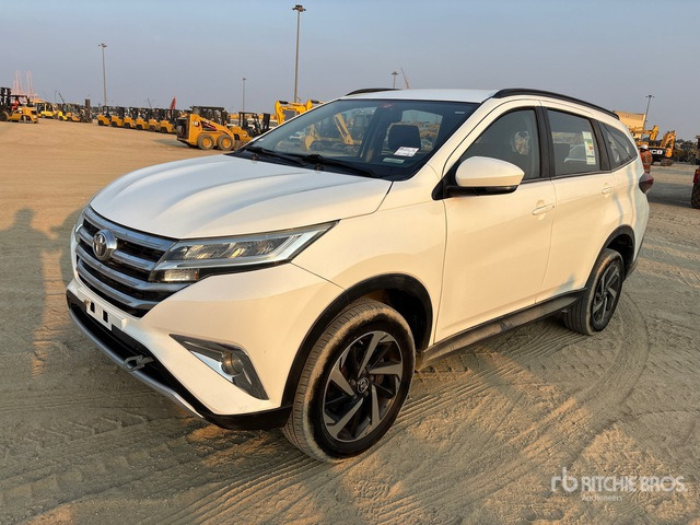 2019 Toyota Rush 2WD SUV - سيارة دفع رباعي: صور 1 2019 Toyota Rush 2WD SUV - سيارة دفع رباعي: صور 1