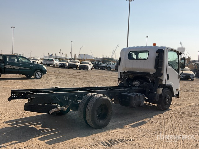 2020 Isuzu Reward NP 4x2 Cab and Chassis - الشاسيه شاحنة: صور 4 2020 Isuzu Reward NP 4x2 Cab and Chassis - الشاسيه شاحنة: صور 4