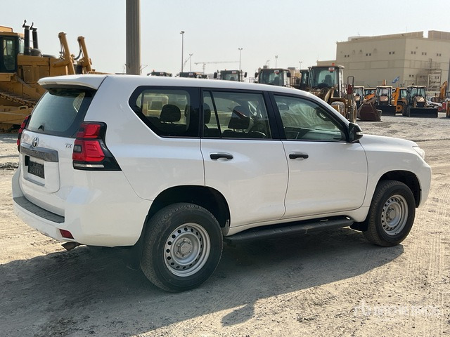 2022 Toyota Prado TX 150L 4x4 SUV - سيارة دفع رباعي: صور 5 2022 Toyota Prado TX 150L 4x4 SUV - سيارة دفع رباعي: صور 5