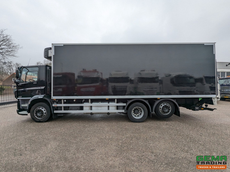 DAF CF 280 FAN 6x2/4 DagCab Euro6 - Koel-VriesBak 7.9m + Carrier Supra 1150MT + Laadklep 2000kg - 10/2025APK إيجار DAF CF 280 FAN 6x2/4 DagCab Euro6 - Koel-VriesBak 7.9m + Carrier Supra 1150MT + Laadklep 2000kg - 10/2025APK: صور 11