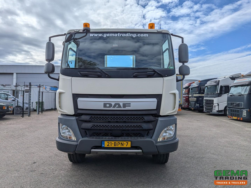 DAF CF 330 FAT 6x4 Dagcab Euro6A - Open laadbak 6.4m + PM 15522 - RadioGrafisch - Handgeschakeld - 08/2025APK إيجار DAF CF 330 FAT 6x4 Dagcab Euro6A - Open laadbak 6.4m + PM 15522 - RadioGrafisch - Handgeschakeld - 08/2025APK: صور 6 DAF CF 330 FAT 6x4 Dagcab Euro6A - Open laadbak 6.4m + PM 15522 - RadioGrafisch - Handgeschakeld - 08/2025APK إيجار DAF CF 330 FAT 6x4 Dagcab Euro6A - Open laadbak 6.4m + PM 15522 - RadioGrafisch - Handgeschakeld - 08/2025APK: صور 6