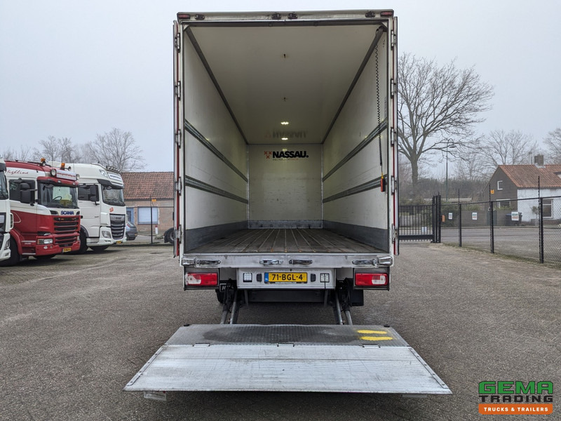 DAF CF 370 FA 4x2 Spacecab Euro6 - GeslotenBak 8.2M + Laadklep 2000kg - HardHouten vloer - 10/2025APK - بصندوق مغلق شاحنة: صور 3 DAF CF 370 FA 4x2 Spacecab Euro6 - GeslotenBak 8.2M + Laadklep 2000kg - HardHouten vloer - 10/2025APK - بصندوق مغلق شاحنة: صور 3