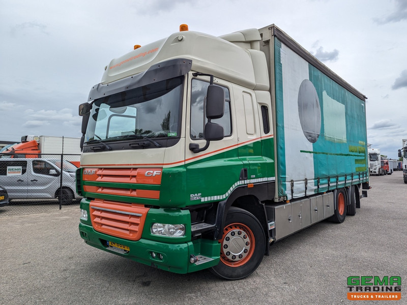 DAF FAN CF85.410 6x2/4 Spacecab Euro5 EEV - Schuifzeilen/dak 7.23m + Laadklep 6000kg - 10/2025APK - شاحنة ستارة: صور 1 DAF FAN CF85.410 6x2/4 Spacecab Euro5 EEV - Schuifzeilen/dak 7.23m + Laadklep 6000kg - 10/2025APK - شاحنة ستارة: صور 1