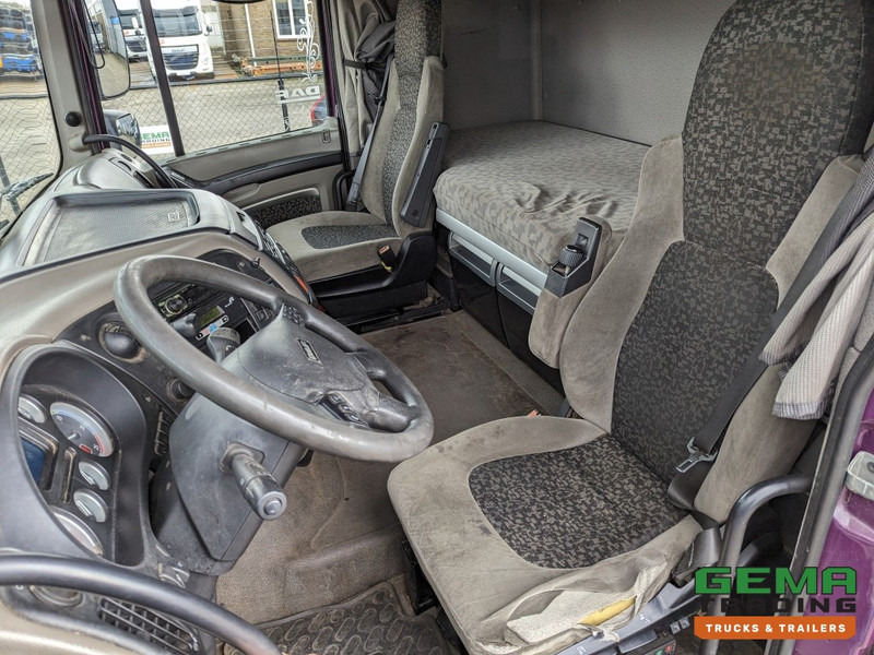 DAF FT XF105.410 4x2 Euro5 FT XF105.410 4x2 SpaceCab Euro5 - Side Skirts - Spare Wheel - Original Holland truck (T1333) - شاحنة جرار: صور 5 DAF FT XF105.410 4x2 Euro5 FT XF105.410 4x2 SpaceCab Euro5 - Side Skirts - Spare Wheel - Original Holland truck (T1333) - شاحنة جرار: صور 5