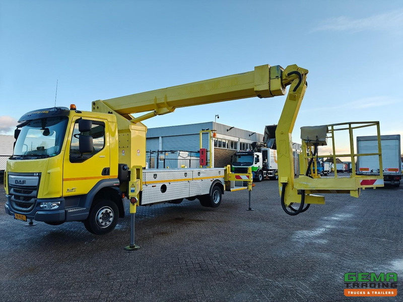 DAF LF 180 FA 4x2 Dagcab Euro6A - T225 Ruthman - Hoogwerker- 101.534km - 04/2026 APK - شاحنة: صور 1 DAF LF 180 FA 4x2 Dagcab Euro6A - T225 Ruthman - Hoogwerker- 101.534km - 04/2026 APK - شاحنة: صور 1