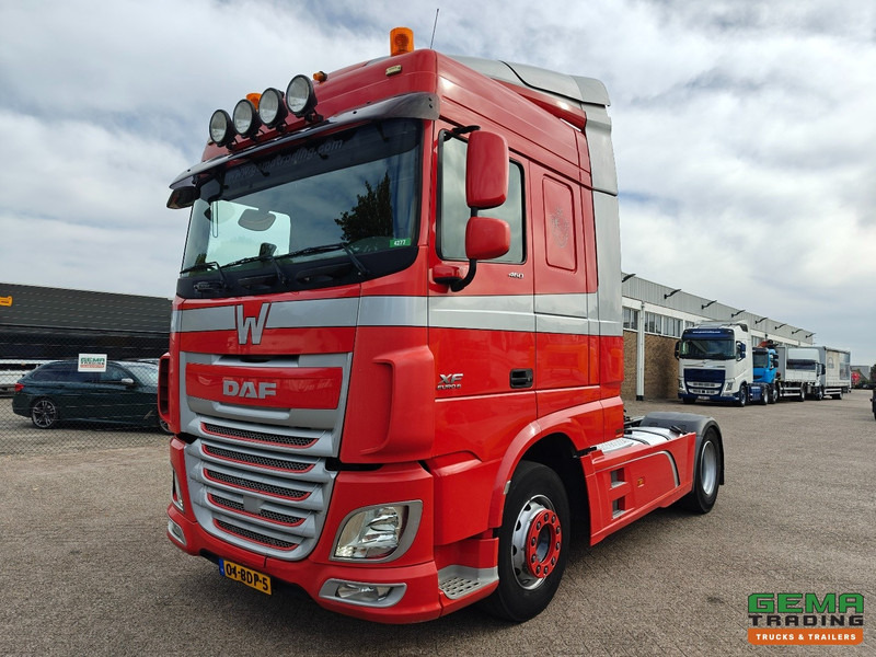DAF XF 460 FT 4x2 Spacecab Euro6A - StandAirco - Navi - Gereedschapskist - 07/2026 APK - شاحنة جرار: صور 1 DAF XF 460 FT 4x2 Spacecab Euro6A - StandAirco - Navi - Gereedschapskist - 07/2026 APK - شاحنة جرار: صور 1
